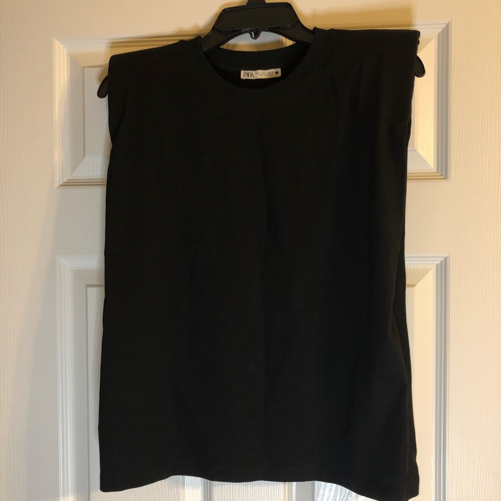 Small Zara Shoulder Pad Tank / Muscle Tee